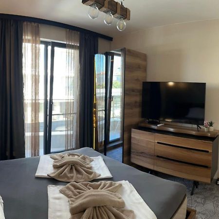 Guest House SG-BROTHERS Obzor Extérieur photo