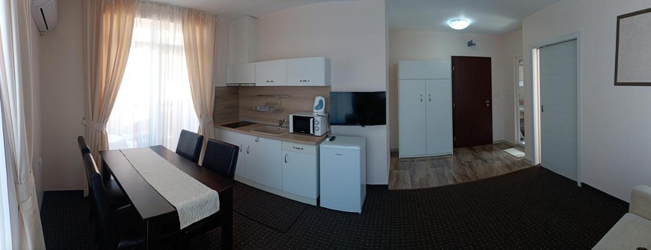 Guest House SG-BROTHERS Obzor Extérieur photo