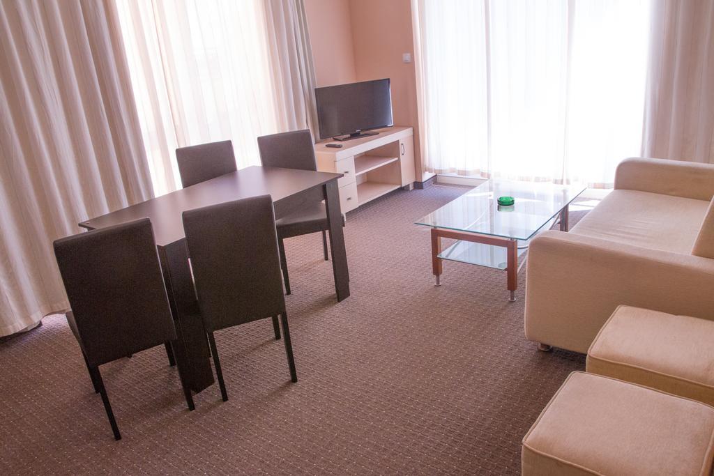 Guest House SG-BROTHERS Obzor Extérieur photo