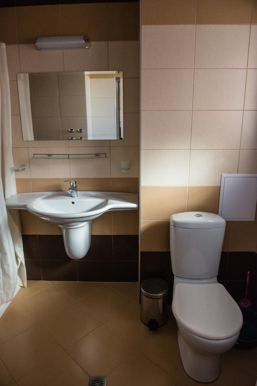 Guest House SG-BROTHERS Obzor Extérieur photo